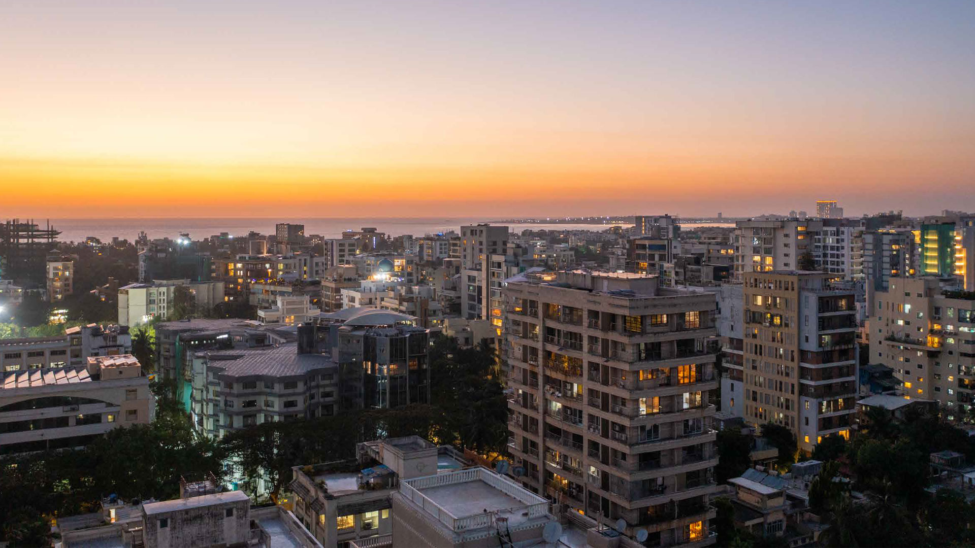 Ekta Eden 62, Juhu